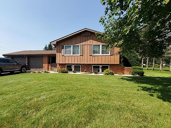 3rd image of 23 Ardon Dr