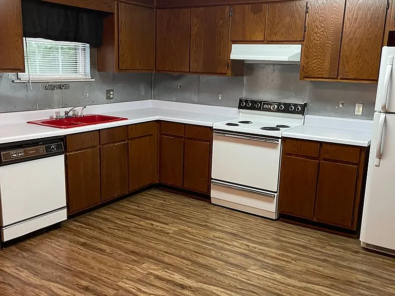 168 E University Dr #L-208 — Photo 7