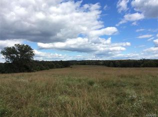 326 Czar Tower Rd, Steelville, MO 65565