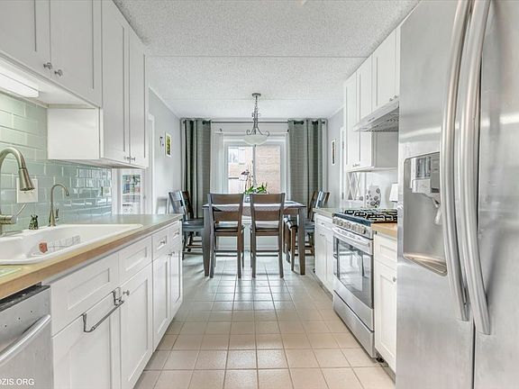 4th image of 50 Parliament Dr W #50