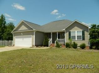 601 Cedar Ln, Washington, NC 27889