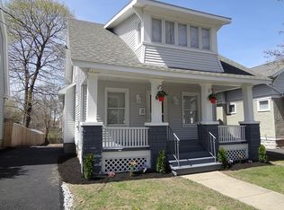 1081 Dean St, Schenectady, NY 12309