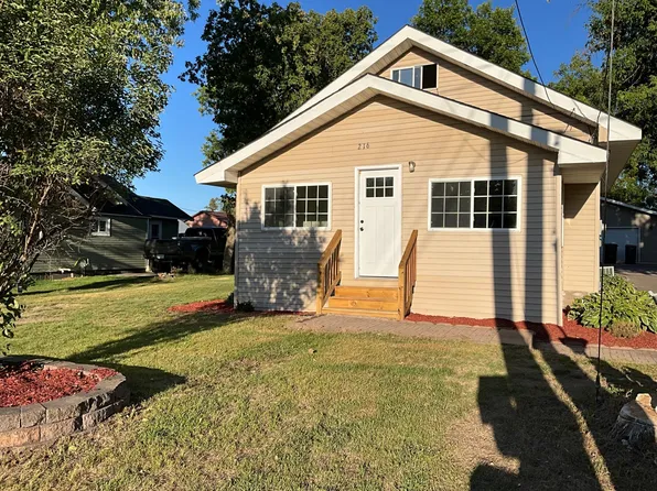 216 6th St NE, Long Prairie, MN 56347