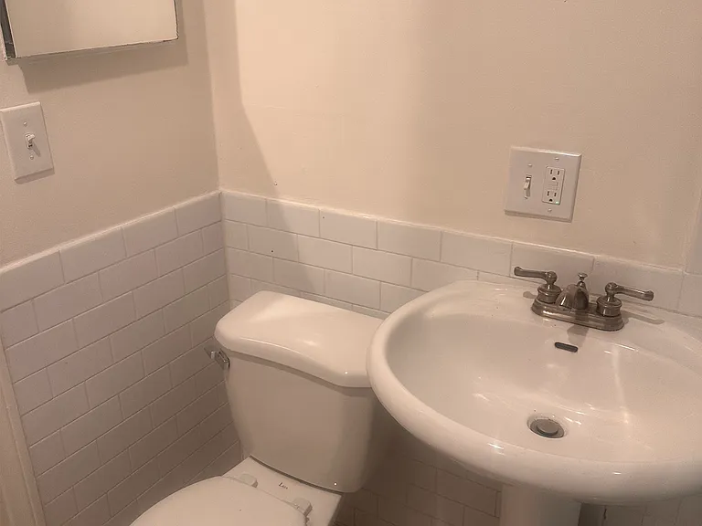 13525 Goleta St #1 — Photo 4