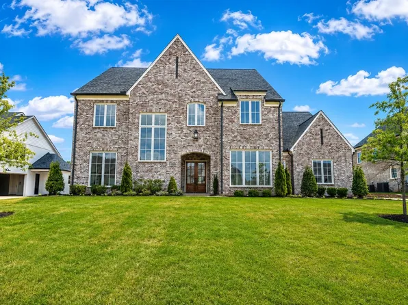 1530 Paso Fino Trl, Collierville, TN 38017