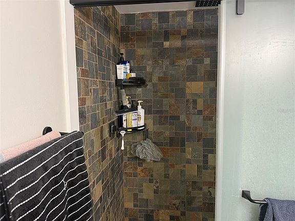 5th image of 11485 Oakhurst Rd #1100-1