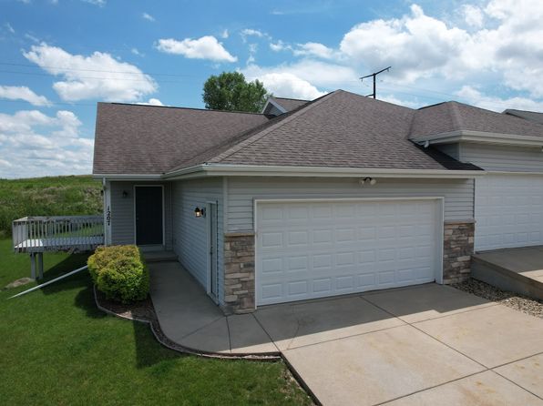 1207 Temple Dr