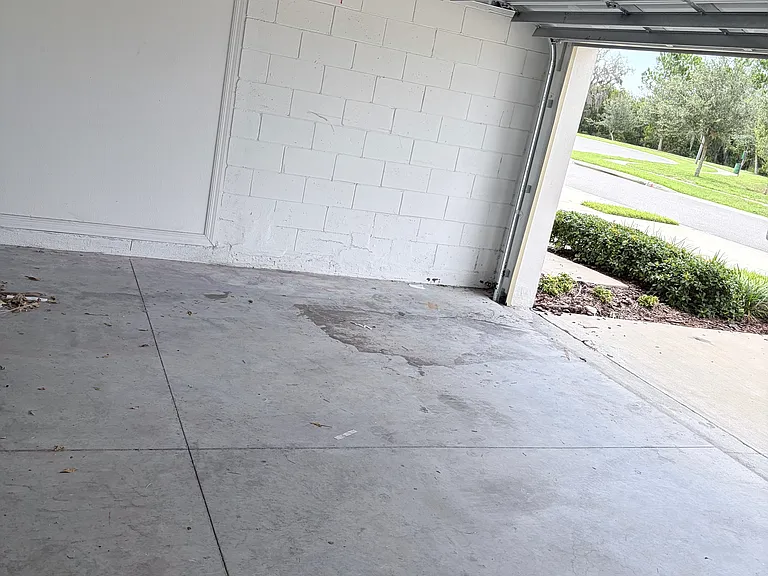 1838 Sanibel Dr — Photo 25