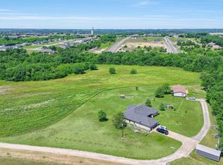177 Five K Ranch Dr, Van Alstyne, TX 75495