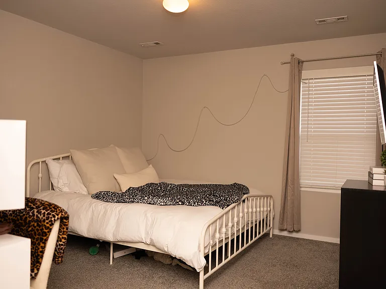 1324 S Morningside Dr — Photo 18