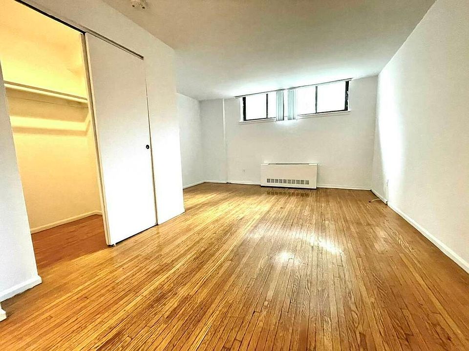 1st image of 121 E 12th St APT 2A