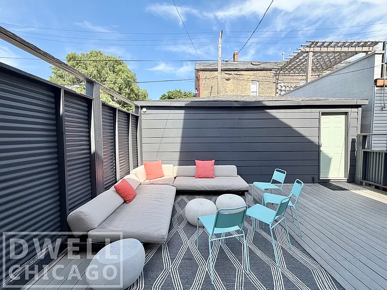 1419 N Paulina St — Photo 14