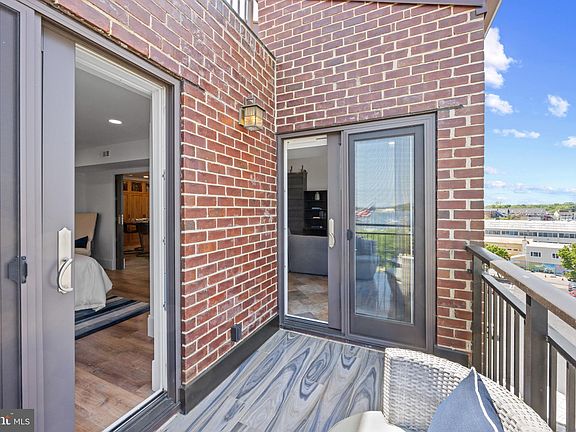 5th image of 100 Severn Ave APT 606