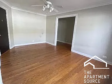 18 E Northwest Hwy #5 — Photo 3