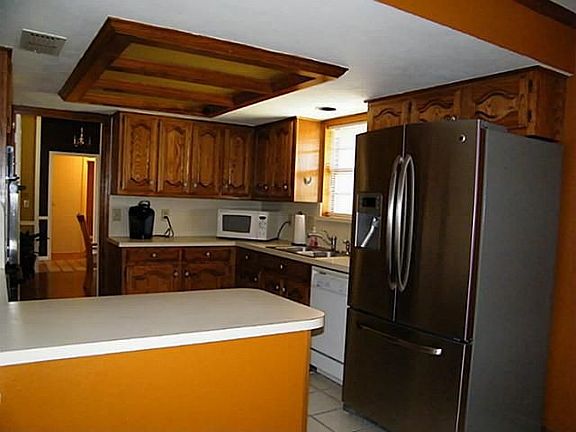 3rd image of 3941 Carrizo Dr