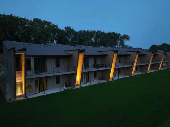 270 Yard Perfect Dr, La Porte, IN 46350