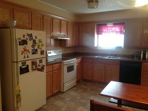 5th image of 1118 Bellaire Dr
