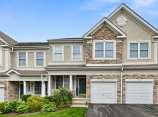 251 Levinberg Ln, Wayne, NJ 07470