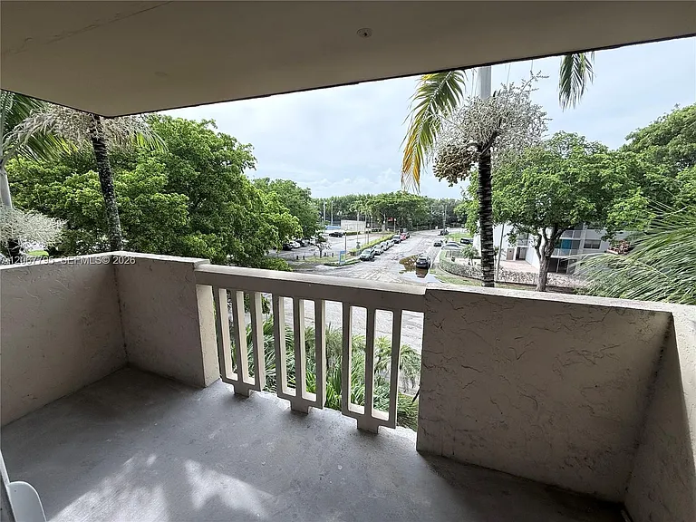 1800 Sans Souci Blvd #426 — Photo 13
