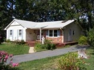 1004 Broadmore Cir, Silver Spring, MD 20904