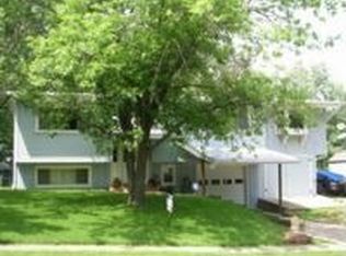 3106 SW 33rd Ter, Topeka, KS 66614