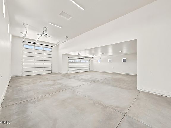 5th image of 31308 N 167TH Avenue