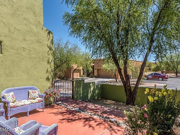 5th image of 10617 E George Brookbank Pl