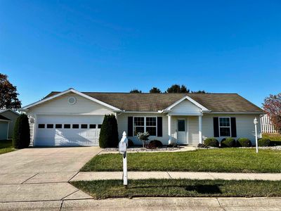 14 Cobblestone Blvd, Gas City, IN, 46933