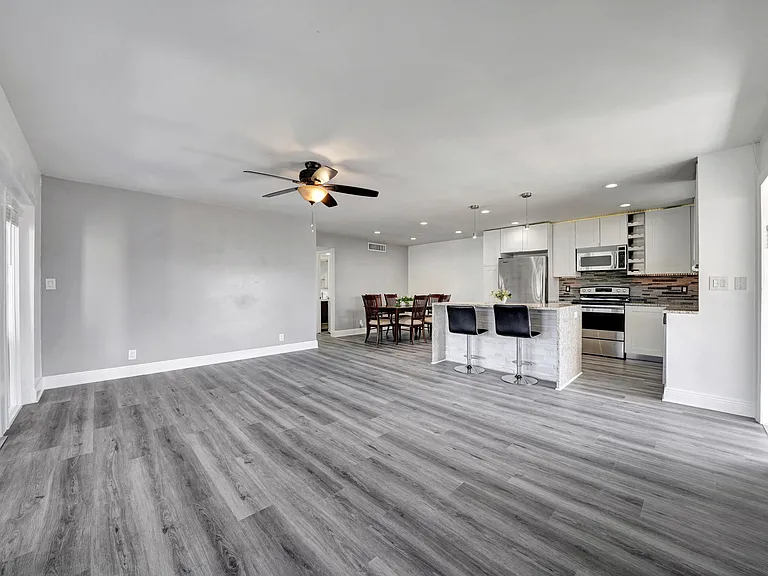516 Osprey Dr #16C — Photo 4