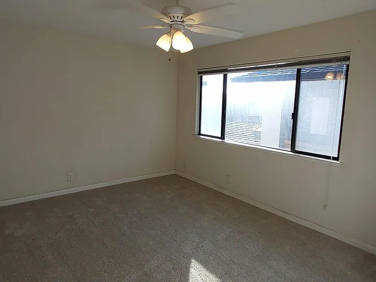 4954 Canto Dr — Photo 9
