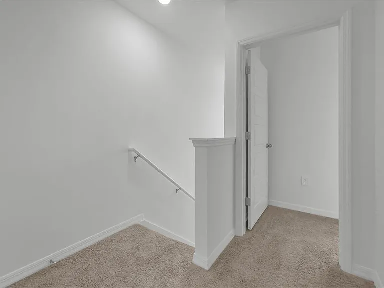 1831 Rock Elm Rd — Photo 14