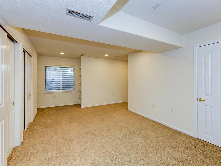 2800 Whitetail Cir — Photo 22