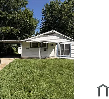3 bed, 873 sqft, $1,300 — Photo 2