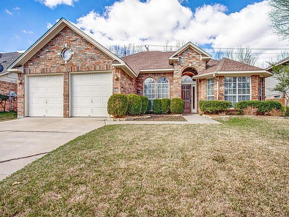2nd image of 4443 Wescott Dr