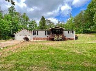 1060 Burch Tree Rd, King, NC 27021