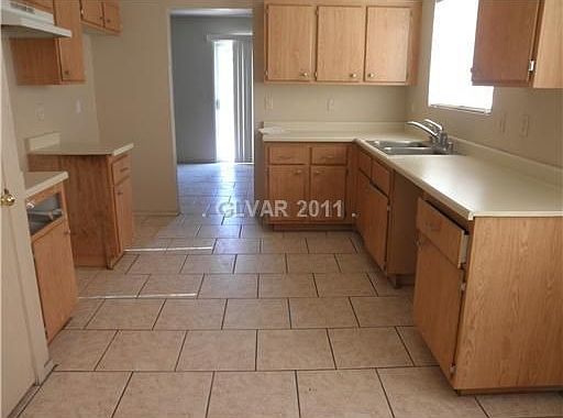 2nd image of 3530 Tokyo Ct
