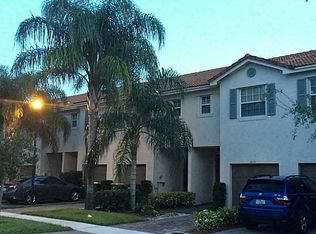 8112 Prestige Commons Dr, Tamarac, FL 33321