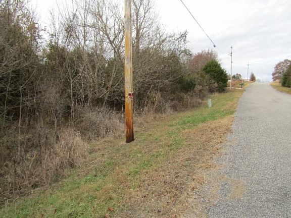 3rd image of 212AC Hidden River Ave
