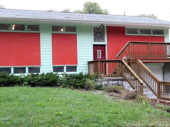 404 N 22nd St, Plattsmouth, NE 68048