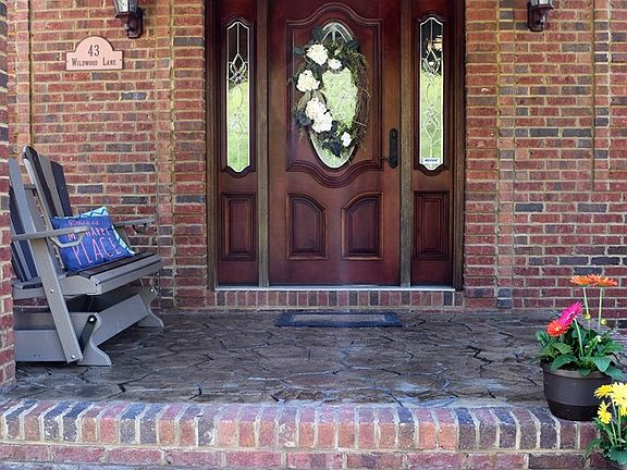 4th image of 43 Wildwood Ln