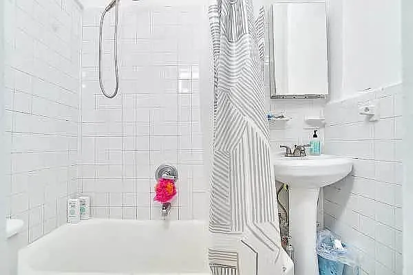 Rented by Living New York | media 11