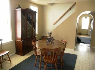 2908 Ezra Ave, Zion, IL 60099