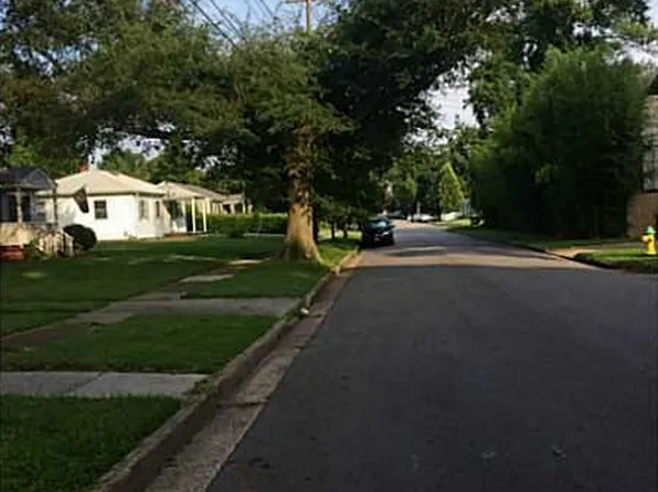 324 Bradford Ave, Norfolk, VA 23505