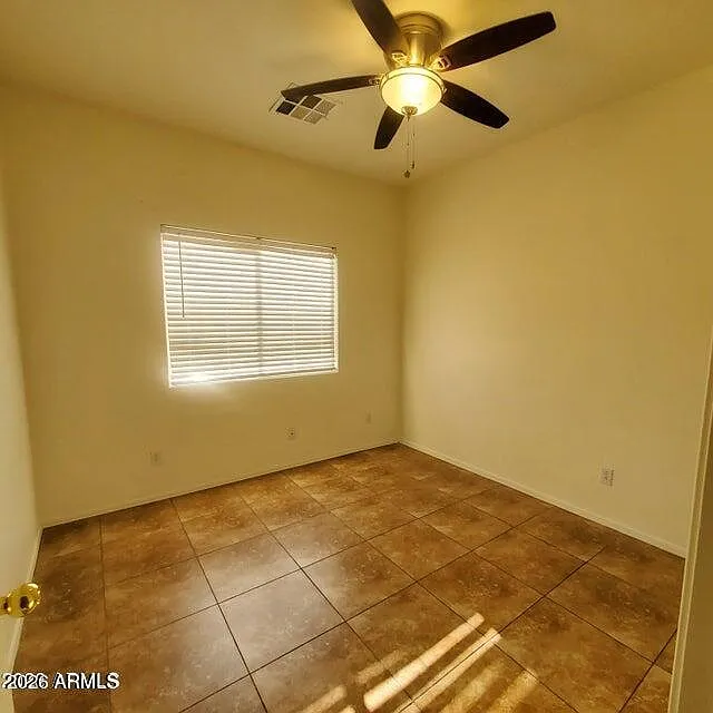 3 bed, 2.0 bath, 1742 sqft, $1,990 — Photo 3