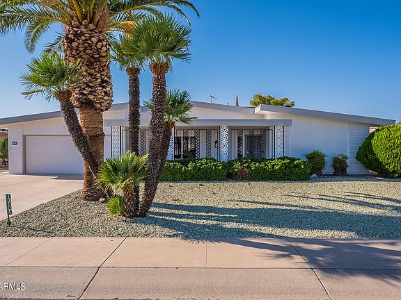 2nd image of 10806 W HIBISCUS Drive