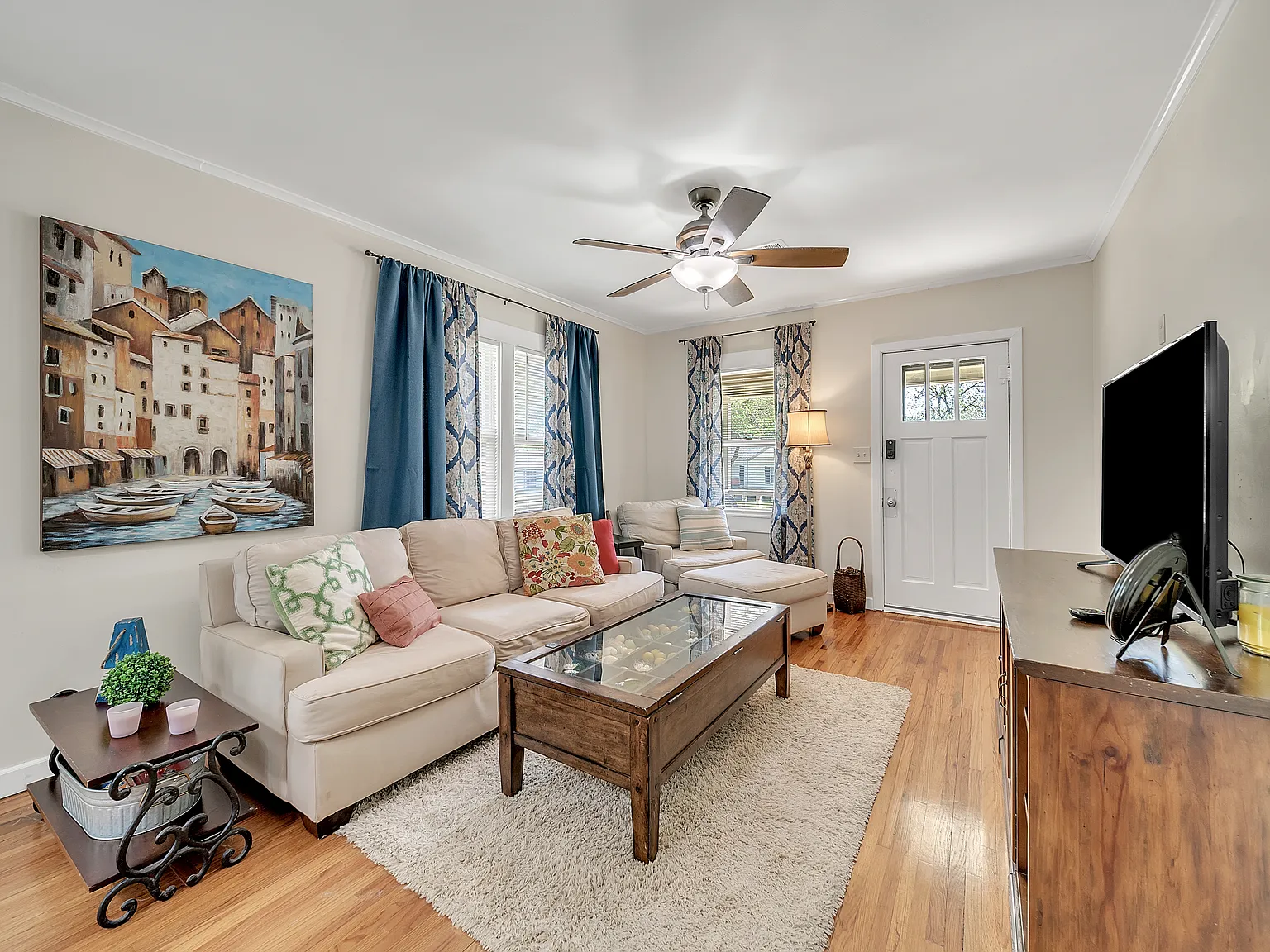 3 bed, 1500 sqft, $2,295 — Photo 4