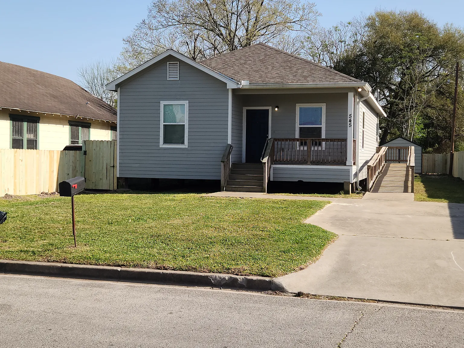 545 Euclid St — Photo 1