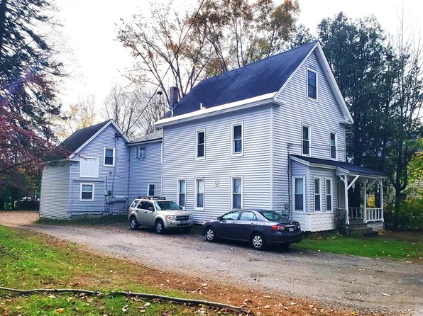 113 Lake Avenue, Farmington, ME 04938