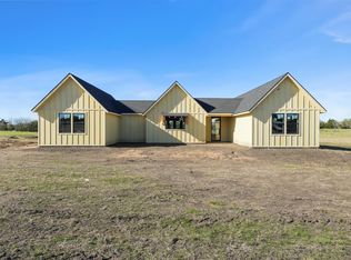 4858 Independence Trl, Burton, TX 77835