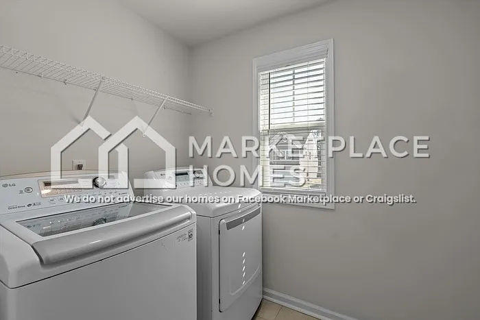 605 Count Fleet Ct — Photo 40
